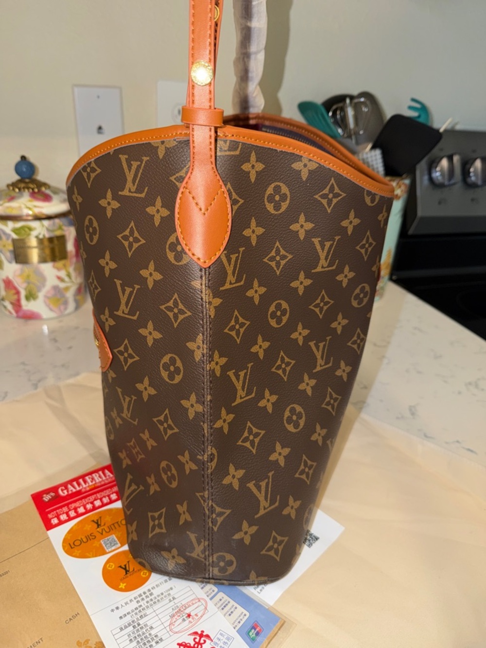 Shoulder bag - Picture 6 of 8